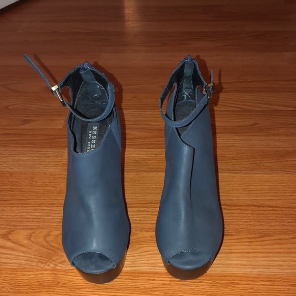 MESSECA NEW YORK shoes - Picture 3 of 8